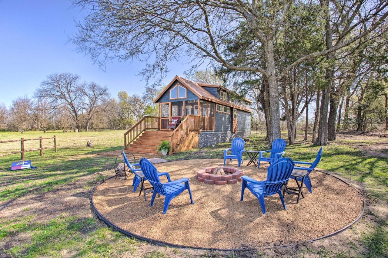 Cozy Mckinney Tiny Home With Porch And Fire Pit! 外观 照片