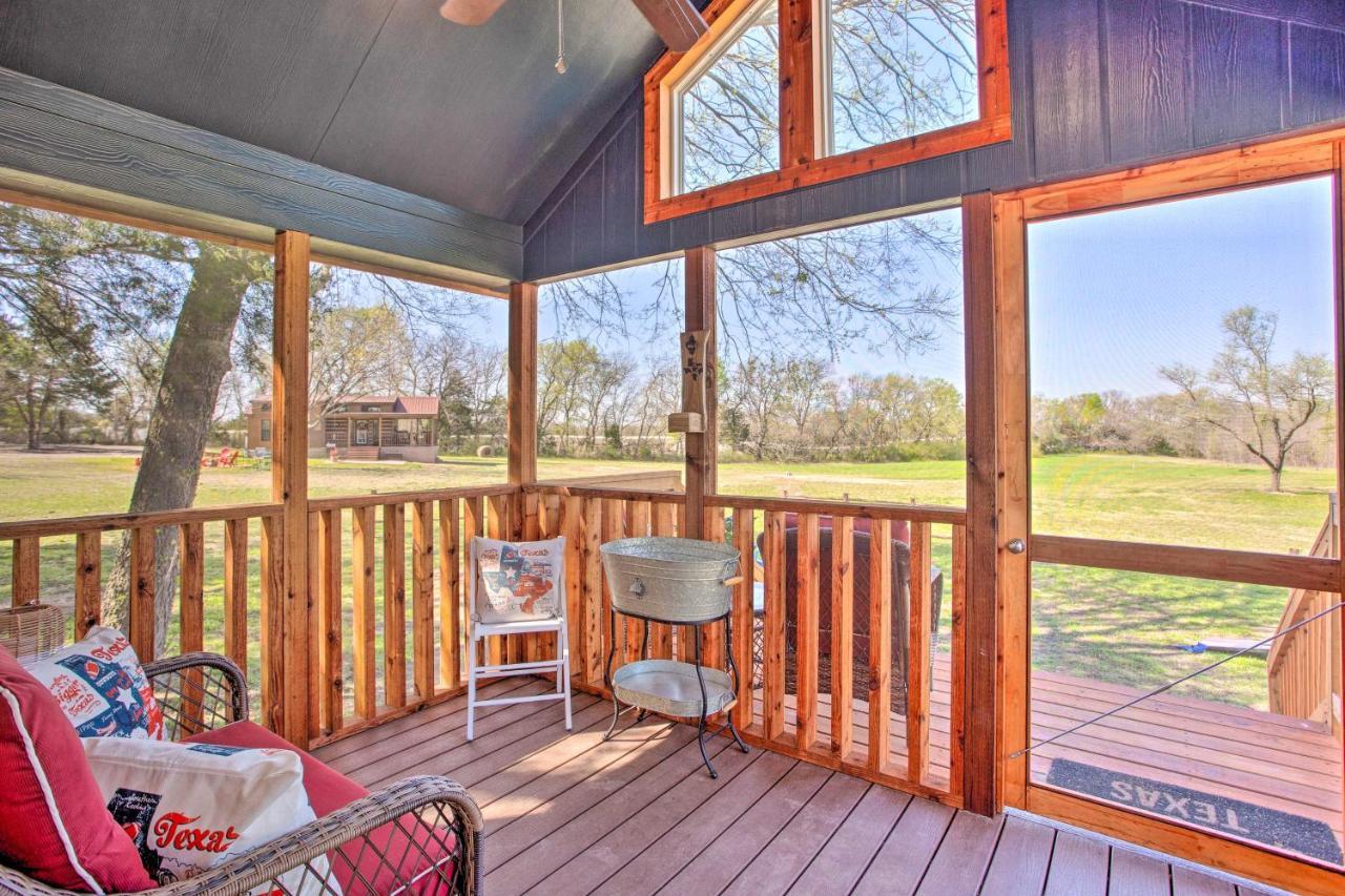 Cozy Mckinney Tiny Home With Porch And Fire Pit! 外观 照片