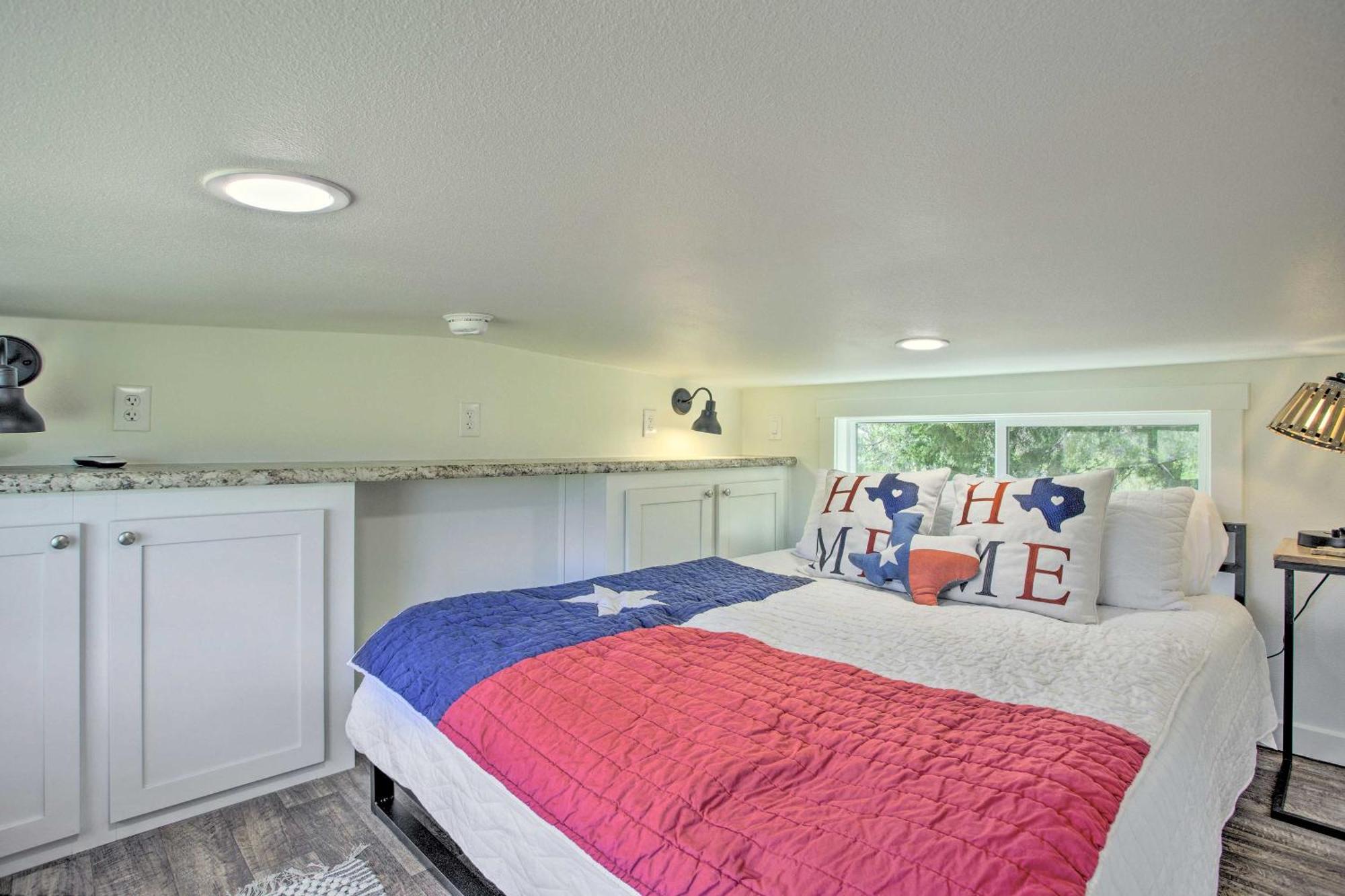 Cozy Mckinney Tiny Home With Porch And Fire Pit! 外观 照片